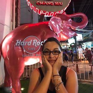 Meet your Posher, Jovana